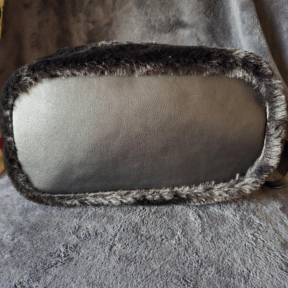 Juicy Couture Warm Up Fur Mini Tote - Picture 4 of 8